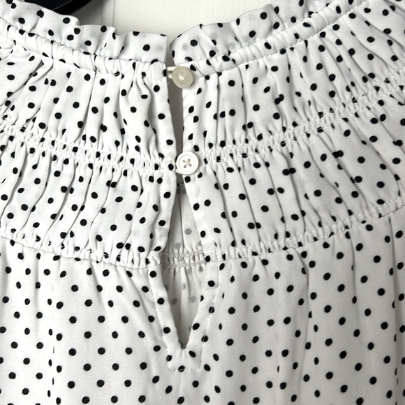 Women’s Small Loft Blouse Top. Black and White Polka Dot. Excellent condition - Picture 3 of 11